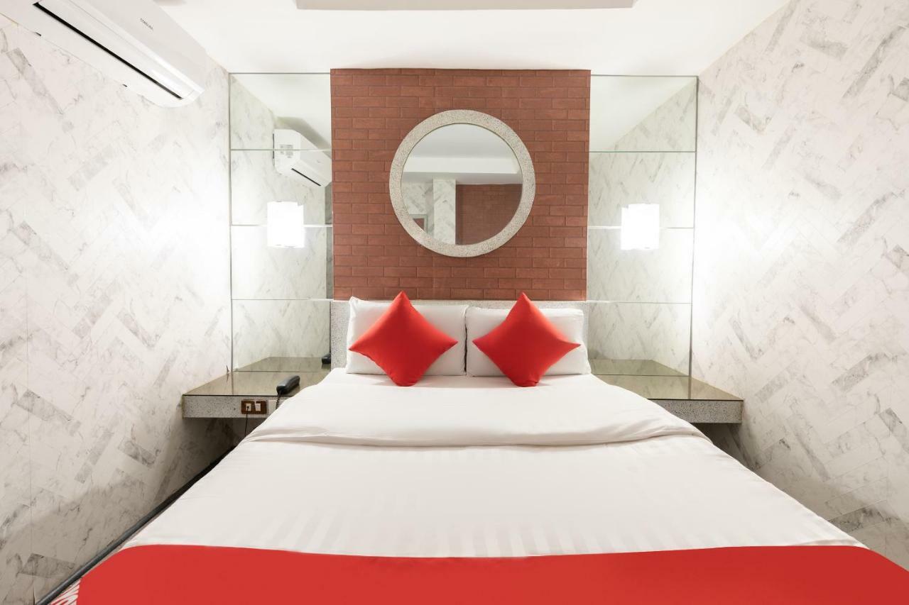 Hotel Oyo 191 Paradise Apartelle Manila Exteriér fotografie