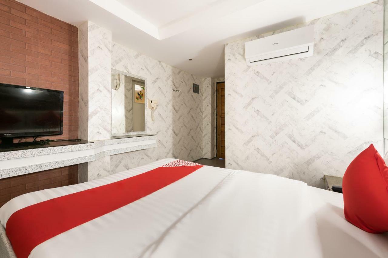 Hotel Oyo 191 Paradise Apartelle Manila Exteriér fotografie